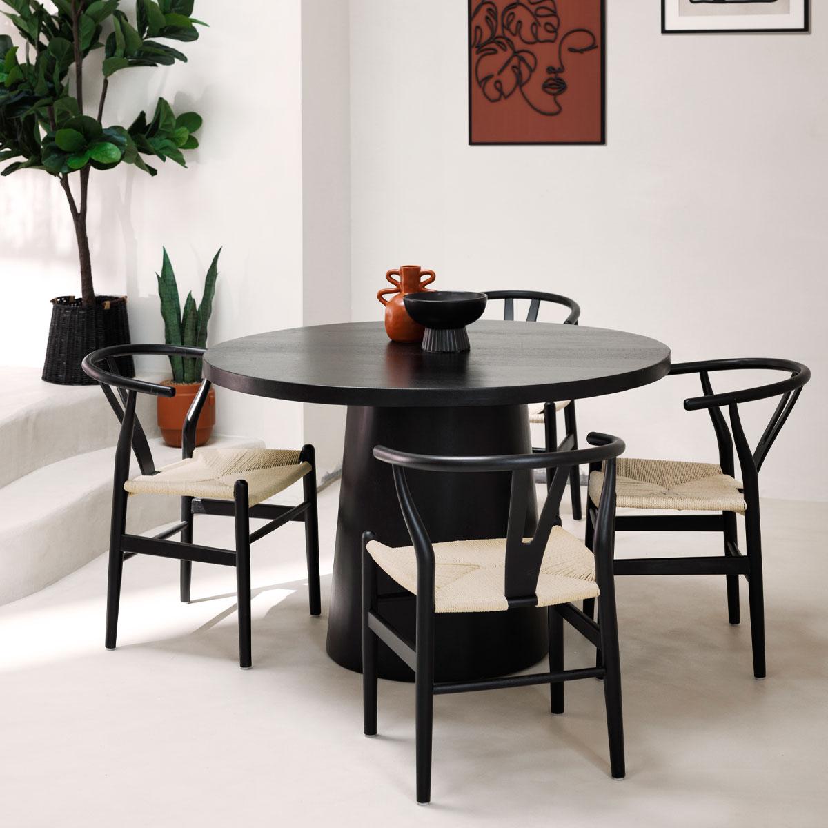 Table à manger "Koré" en manguier noir, Ø 120 cm